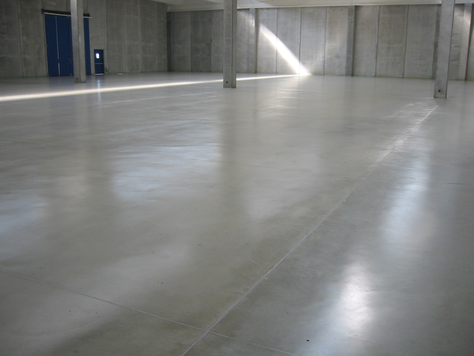 Pavimento per garage in resina